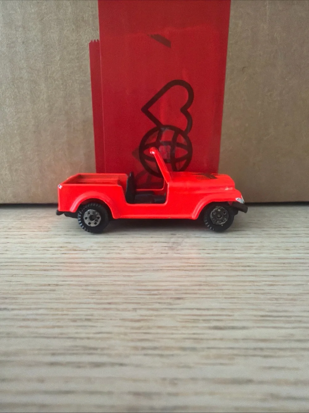 Vintage Yat Ming Jeep CJ-7 1 64 Diecast